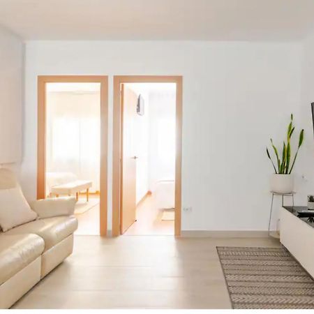 Hermoso Apartamento Cerca Al Mar Blanes Exteriör bild
